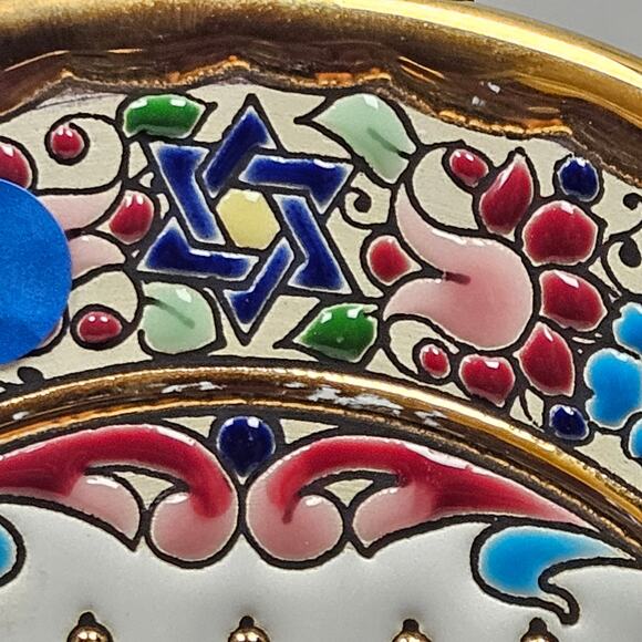 VTG Cearco Judaica Menorah Wall Plate 24K Gold Trim Spain Religious Jewish READ - Picture 6 of 8